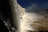 Iguazú - waterfall